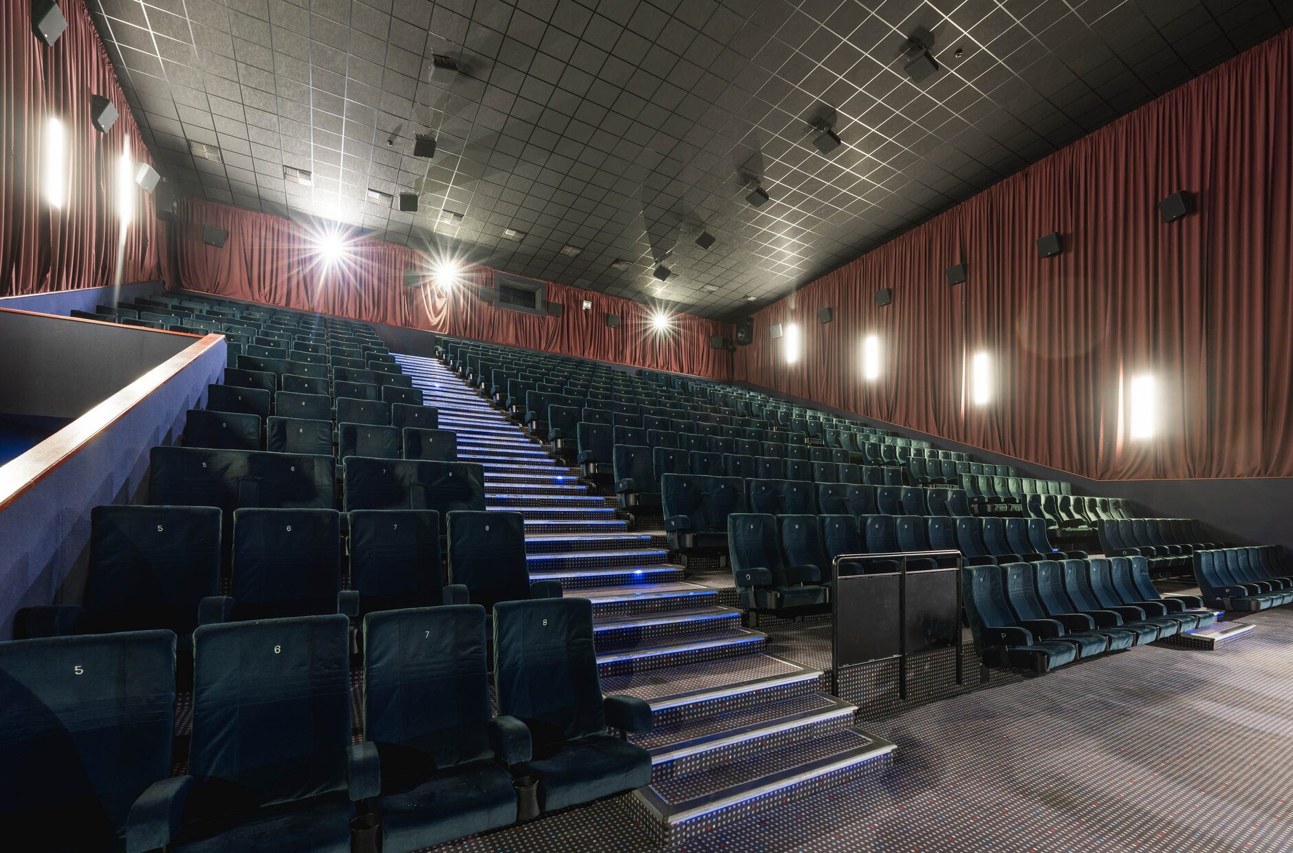 premiere-cinemas-vivo-hostiva